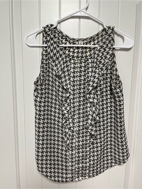 Elle short sleeve shirt XS